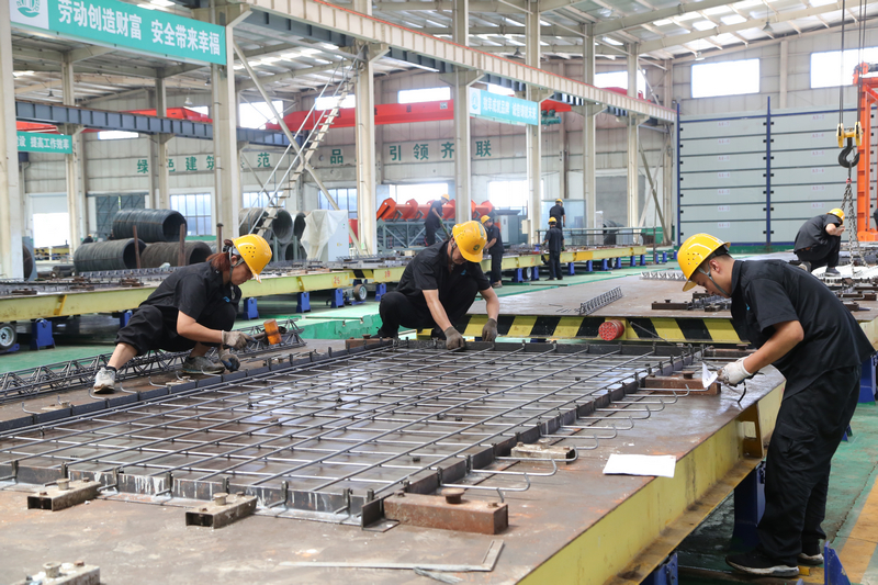 R&D and production of prefabricated buildings